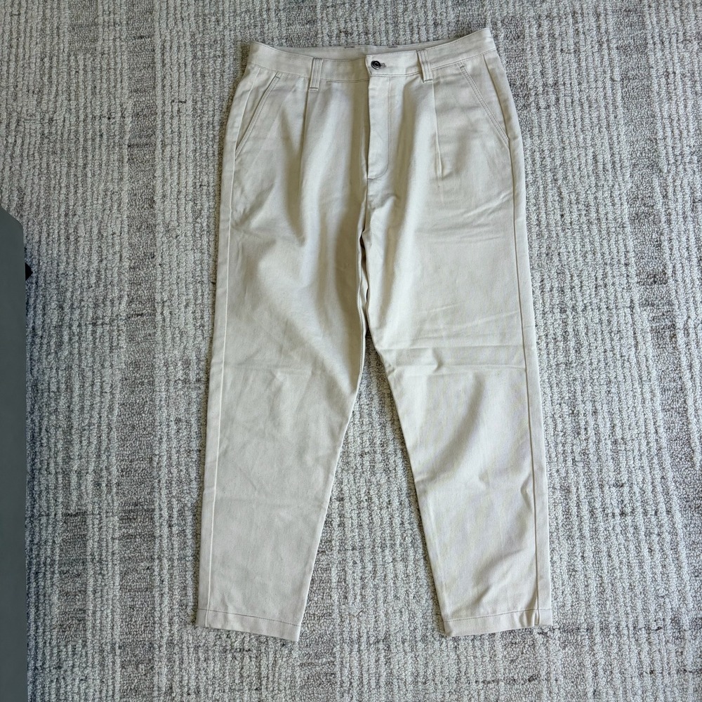 Zara Man Pleated Tapered Chino Pants Ecru Off-White Size 32 Cotton Twill